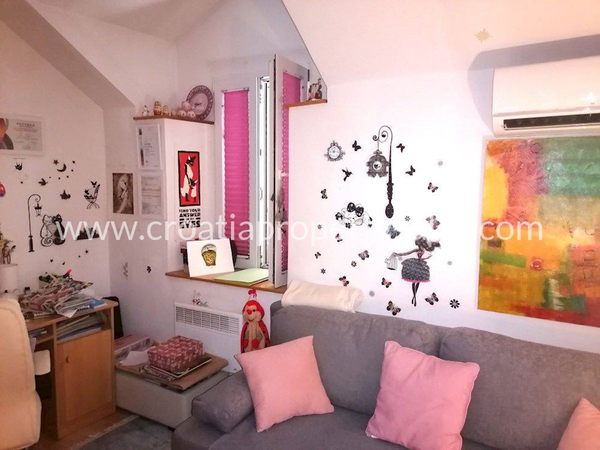 Flat For sale - SPLITSKO-DALMATINSKA SPLIT