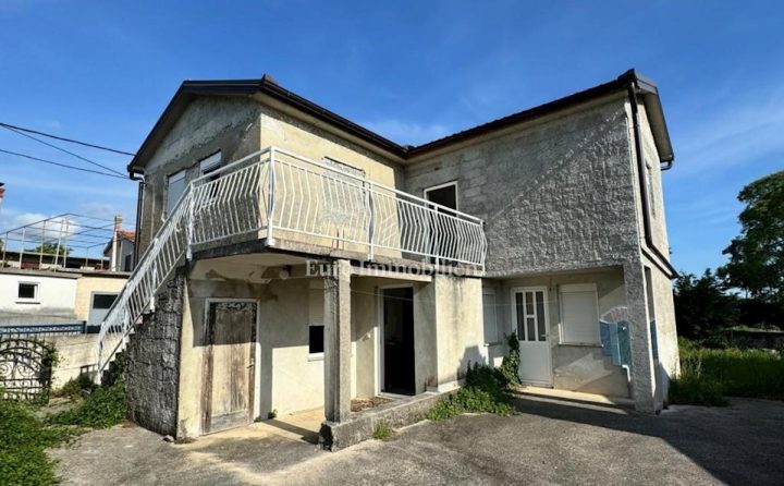 Maison à vendre 80 m² – Krk