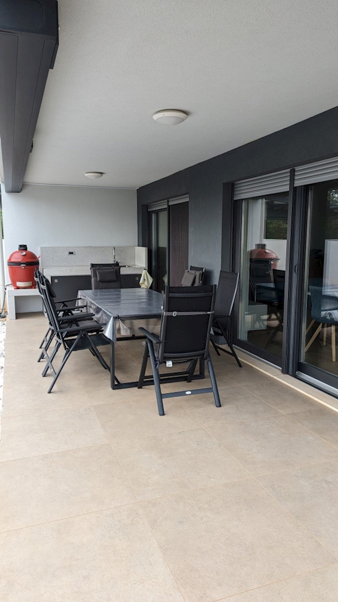 Flat For sale - ISTARSKA NOVIGRAD
