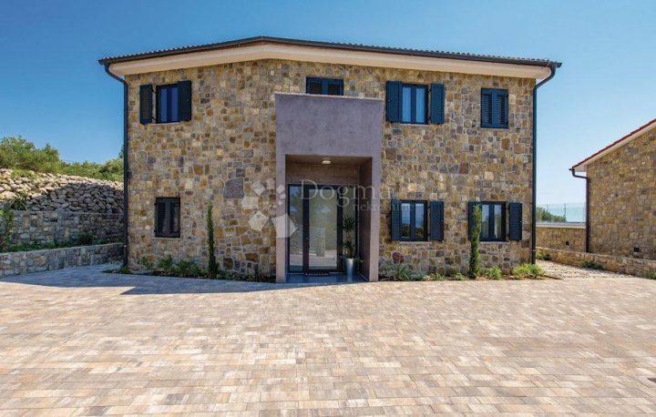 Haus zu verkaufen 300 m² – Potočnica
