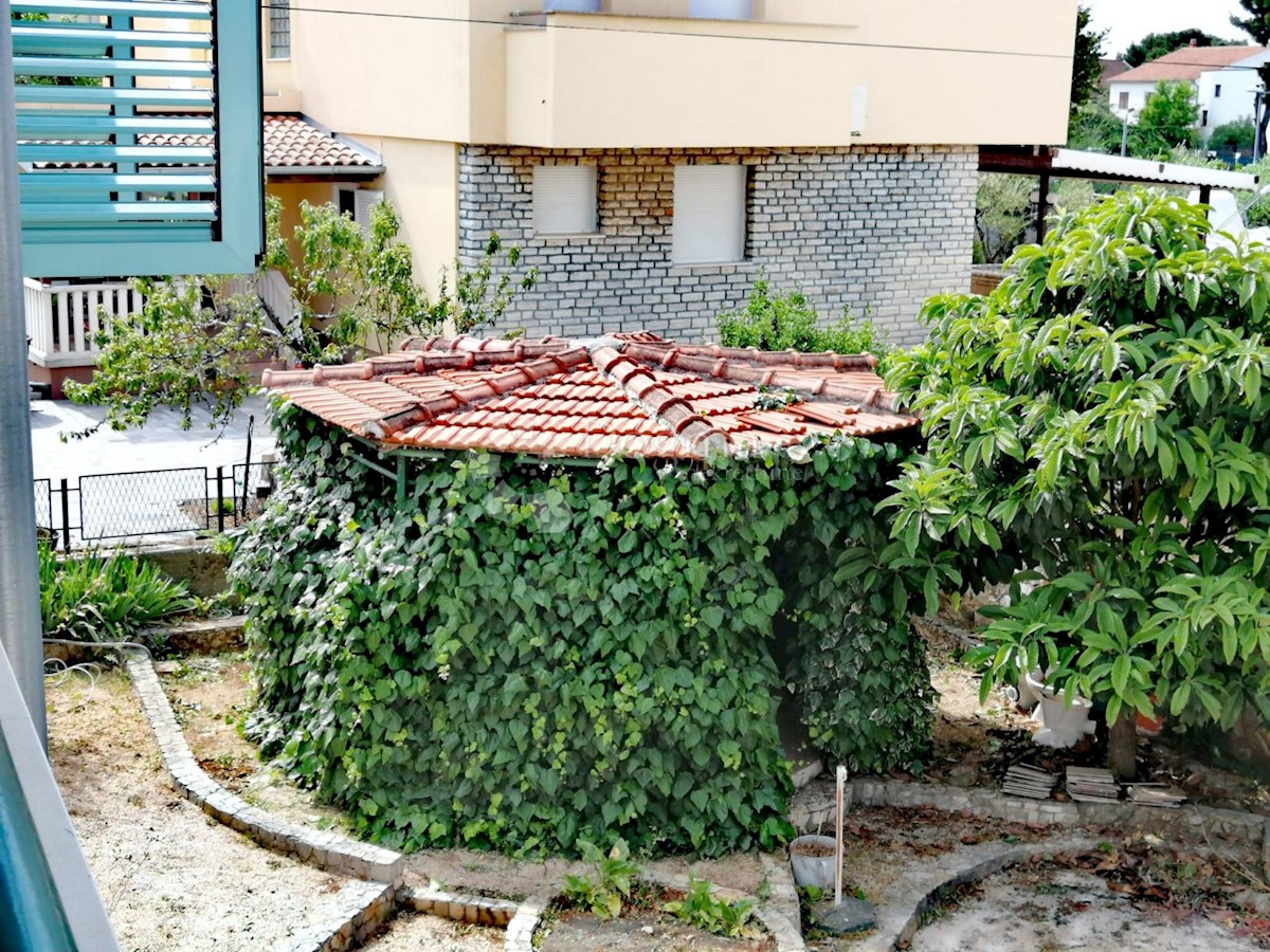 Appartement À louer - ŠIBENSKO-KNINSKA ŠIBENIK