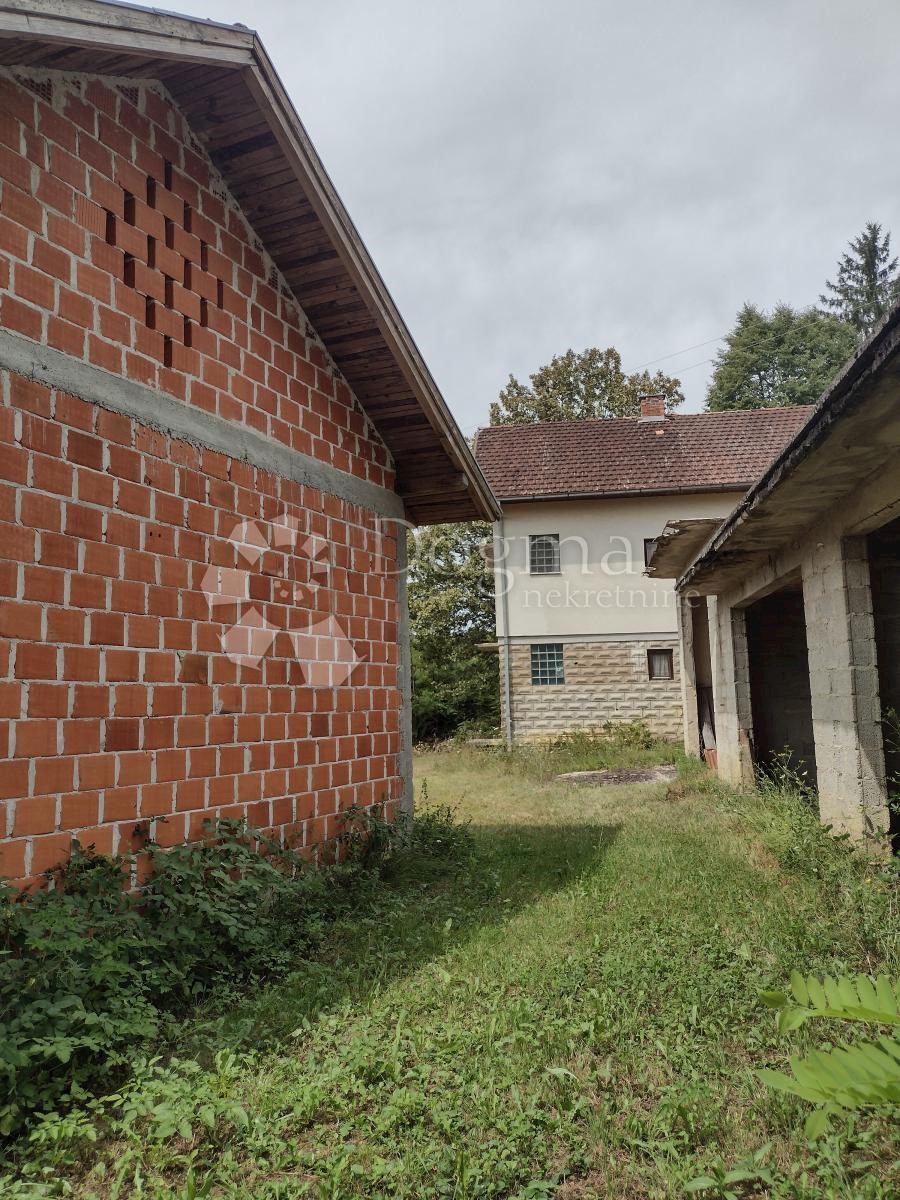 Kuća Na prodaju - SISAČKO-MOSLAVAČKA GVOZD