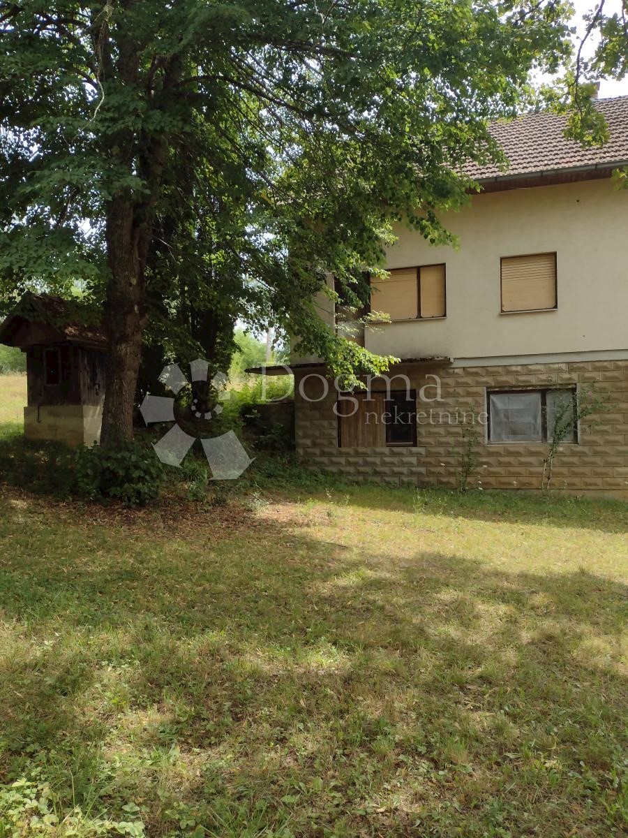 Kuća Na prodaju - SISAČKO-MOSLAVAČKA GVOZD