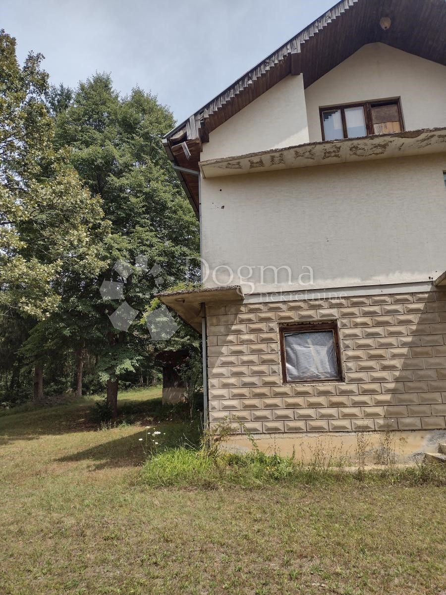 Kuća Na prodaju - SISAČKO-MOSLAVAČKA GVOZD