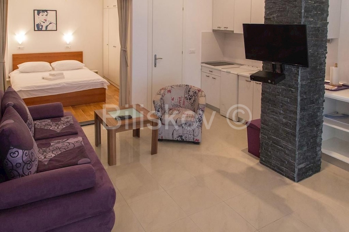 Appartement À louer - SPLITSKO-DALMATINSKA SPLIT