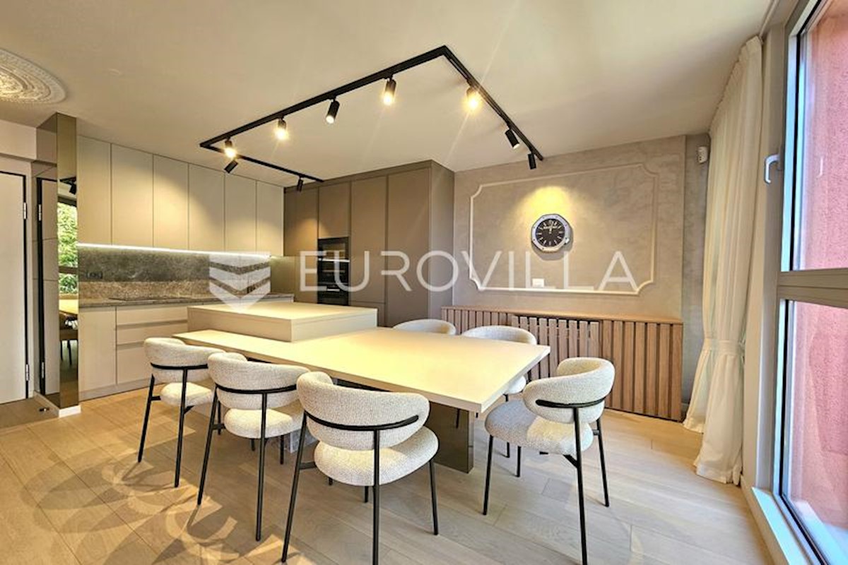 Appartement À louer - PRIMORSKO-GORANSKA OPATIJA