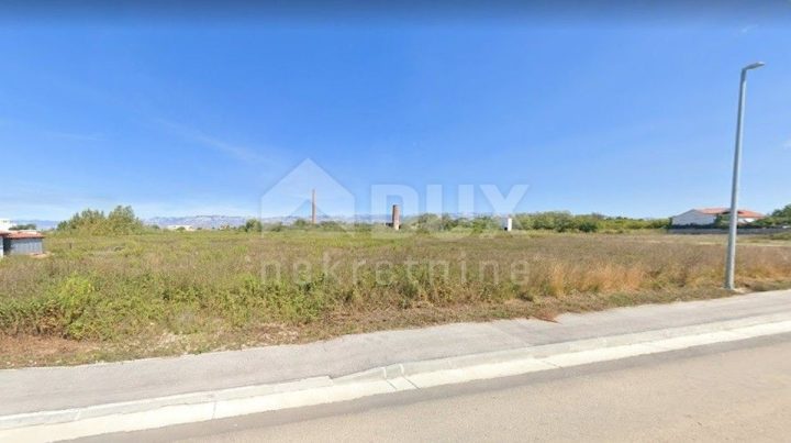Terrain à vendre 1432 m² – Nin