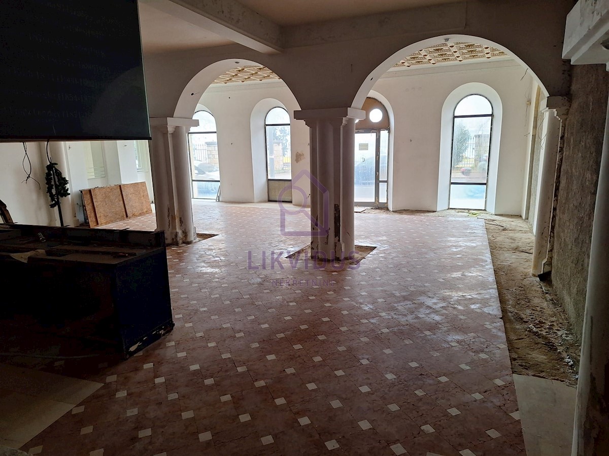 Poslovni prostor Na prodaju - Istarska Pula - foto 2/4
