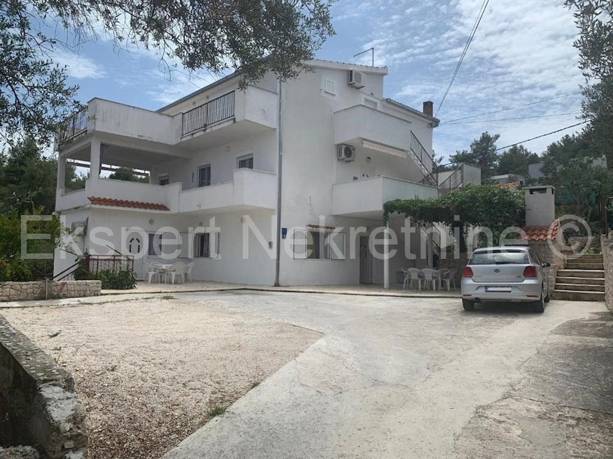 House For sale - SPLITSKO-DALMATINSKA SPLIT