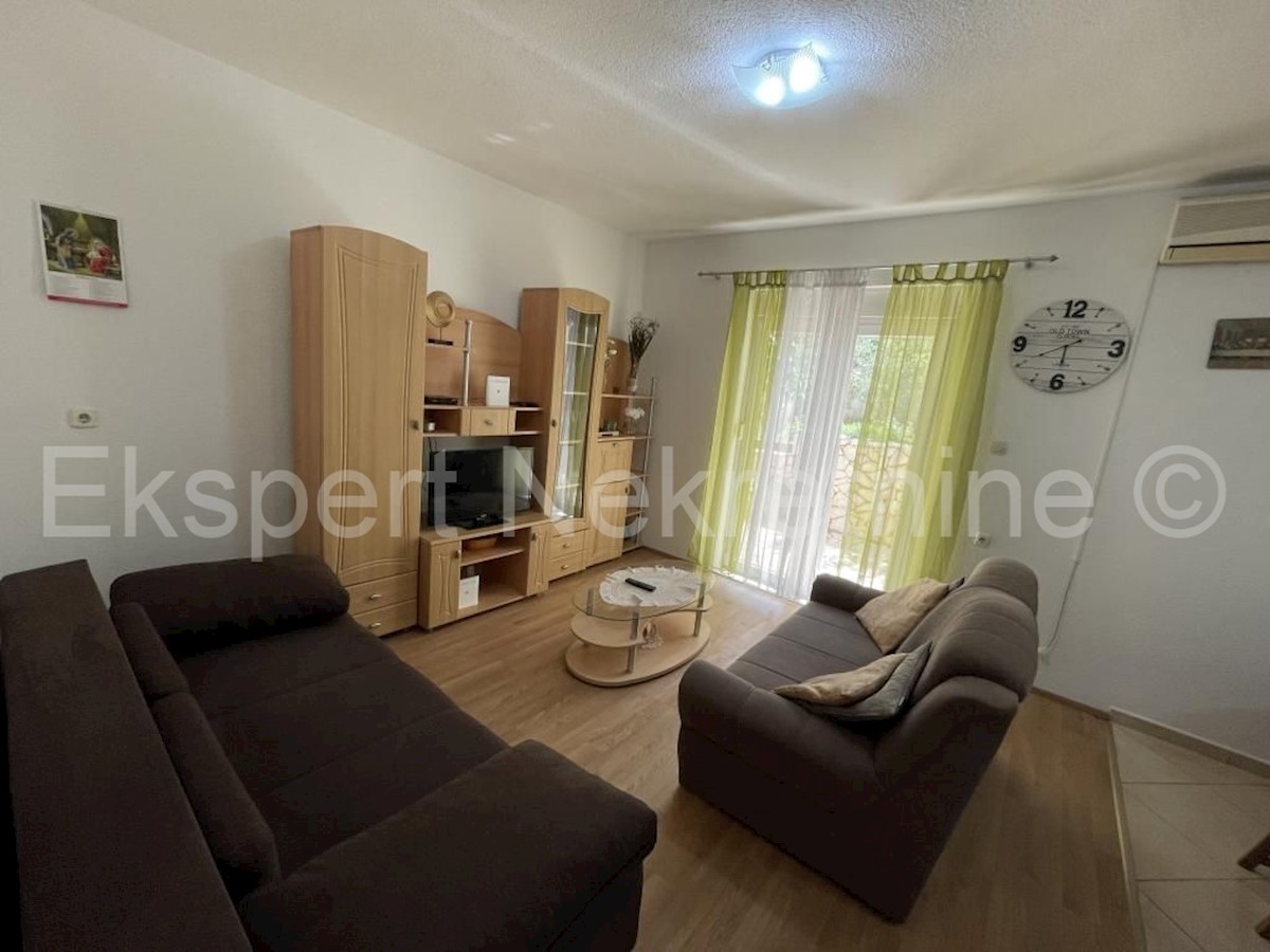 Casa In vendita - SPLITSKO-DALMATINSKA SPLIT