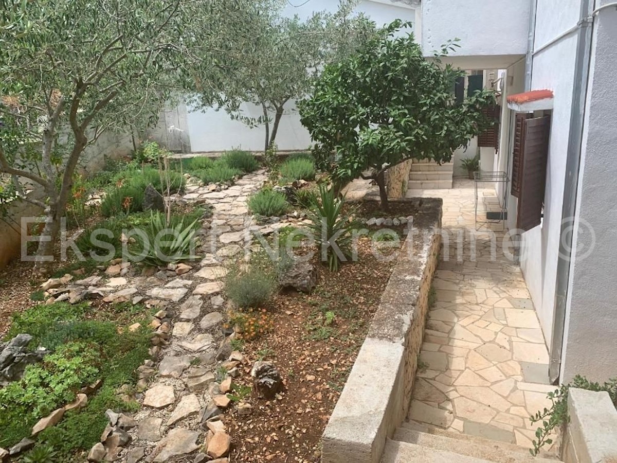 House For sale - SPLITSKO-DALMATINSKA SPLIT