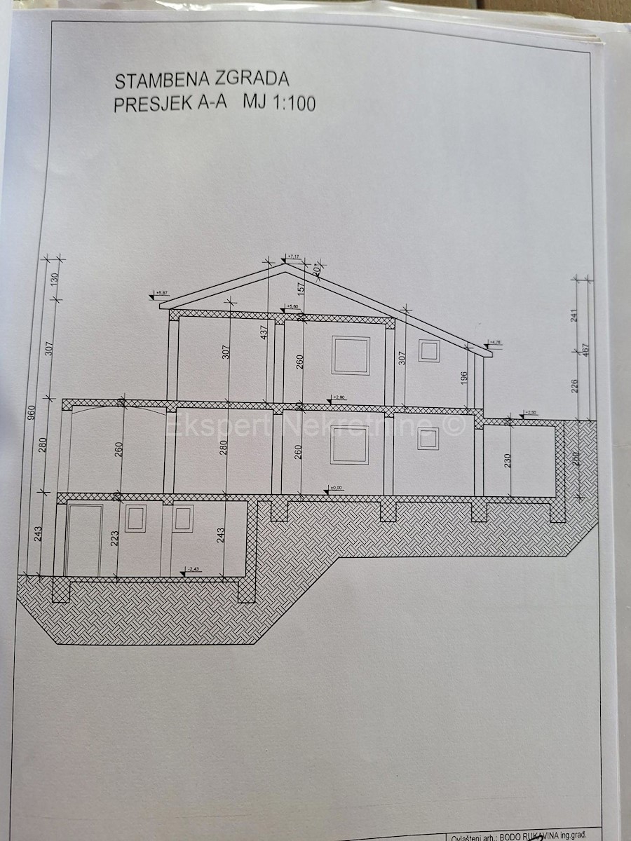 Kuća Na prodaju - SPLITSKO-DALMATINSKA VIS