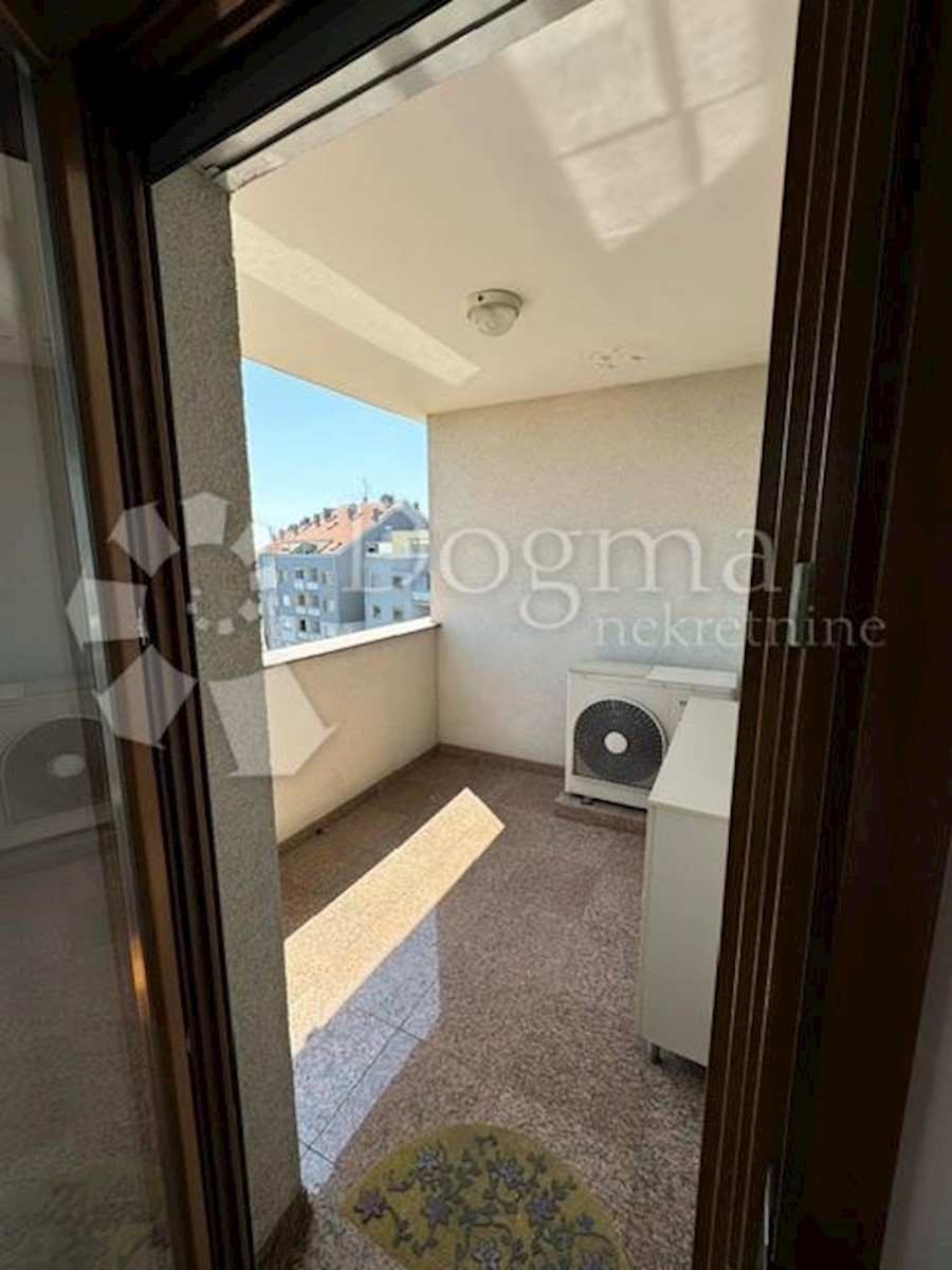 Apartmán Na predaj - GRAD ZAGREB ZAGREB