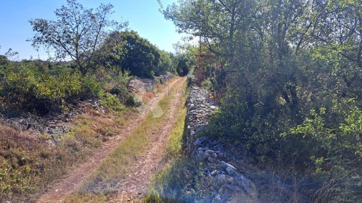 Zemljište na prodaju 13862 m² – Vodnjan