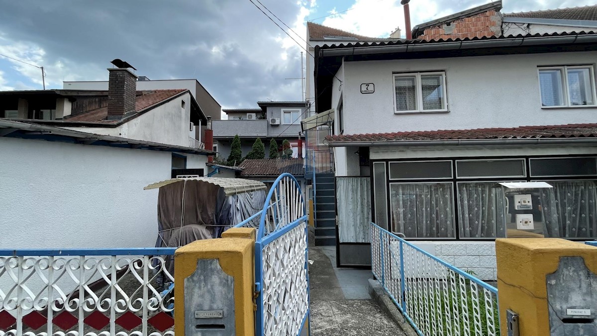House For sale