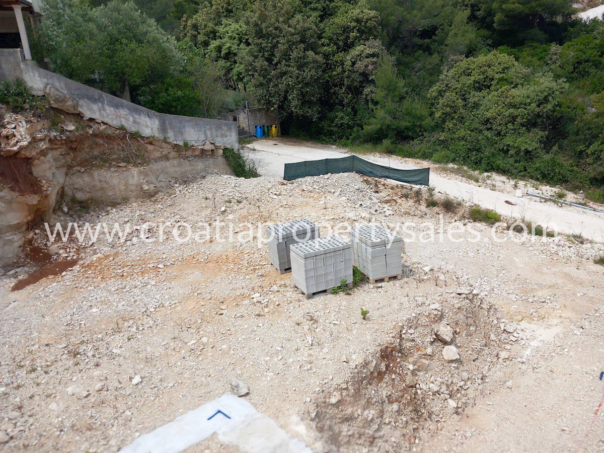 Pozemok Na predaj - SPLITSKO-DALMATINSKA BRAČ