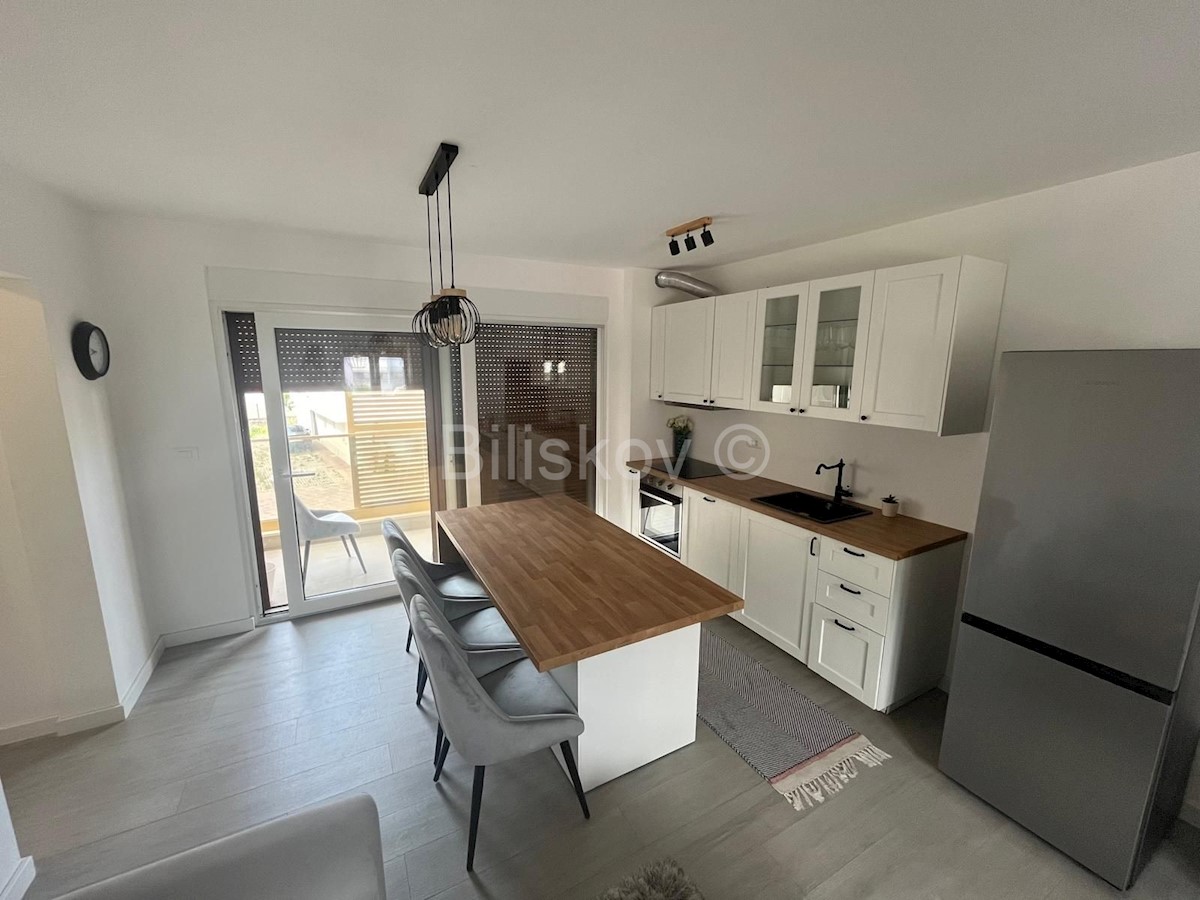 Flat For sale - SPLITSKO-DALMATINSKA PODSTRANA