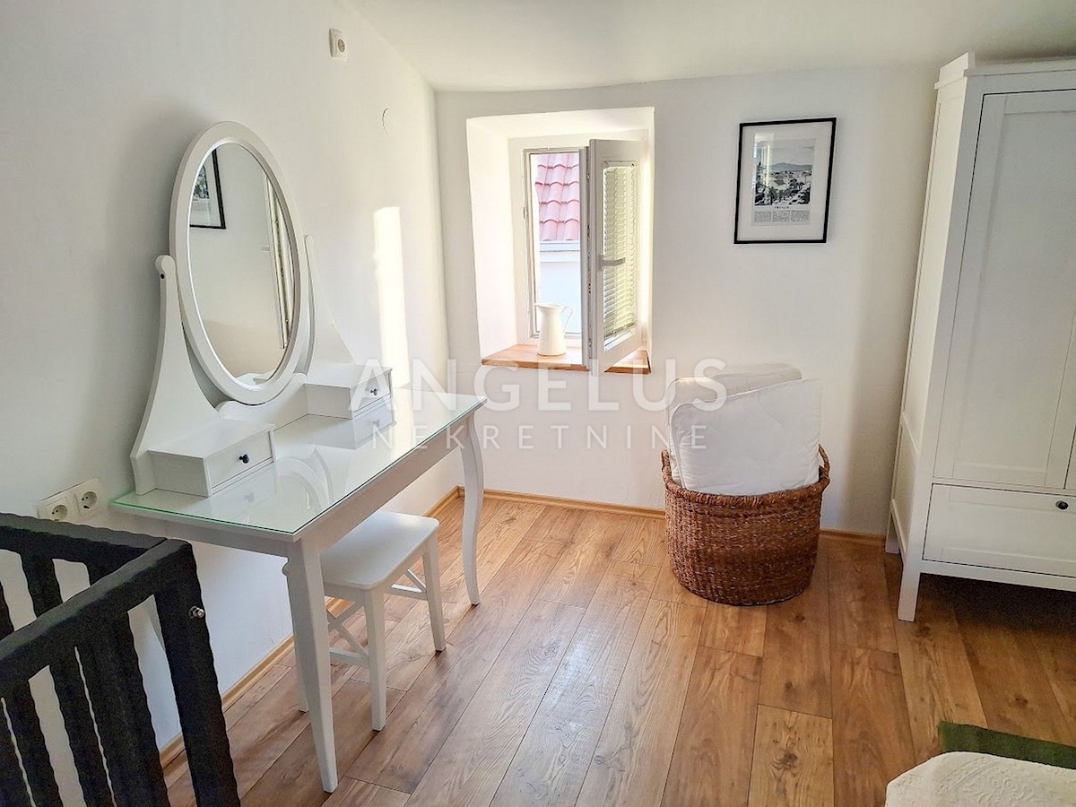 Flat For sale - SPLITSKO-DALMATINSKA TROGIR