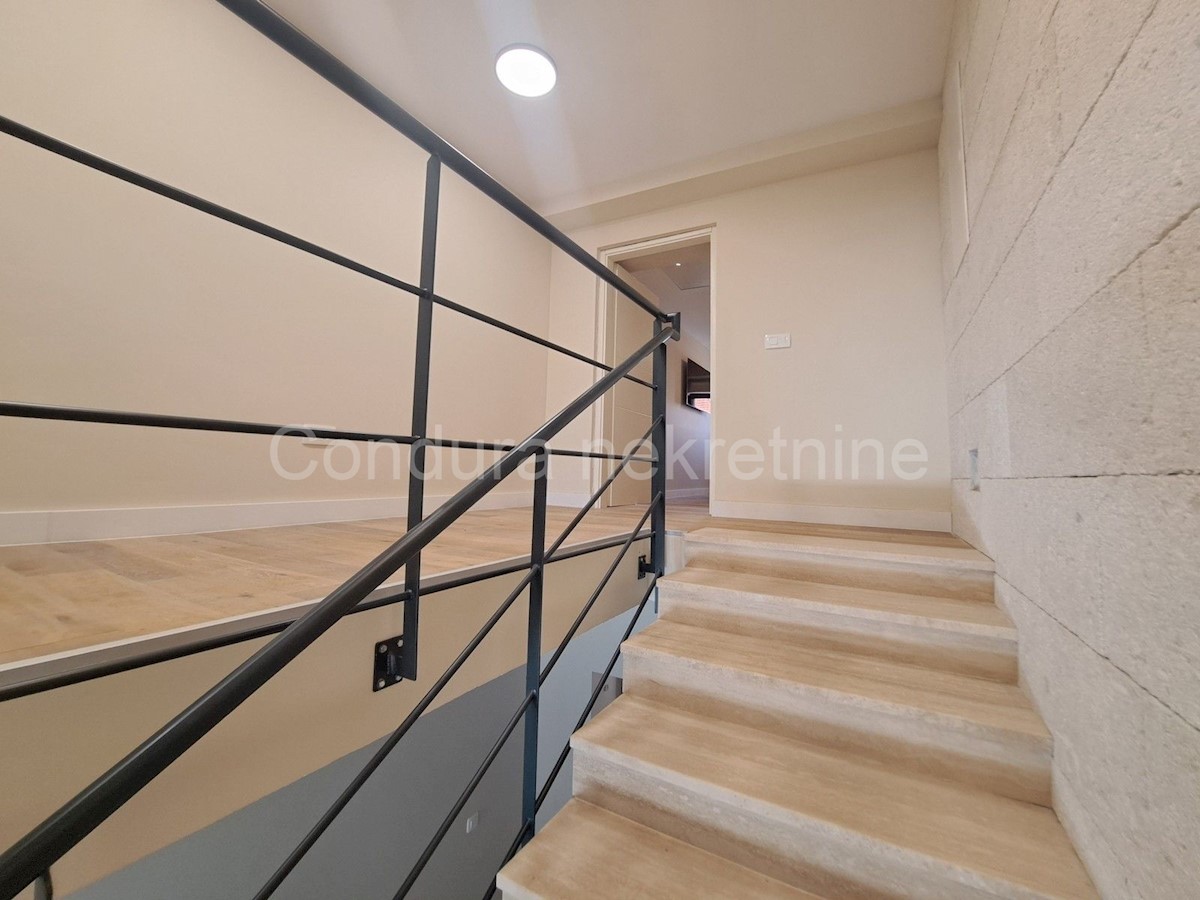 Maison À vendre - ZADARSKA PRIVLAKA