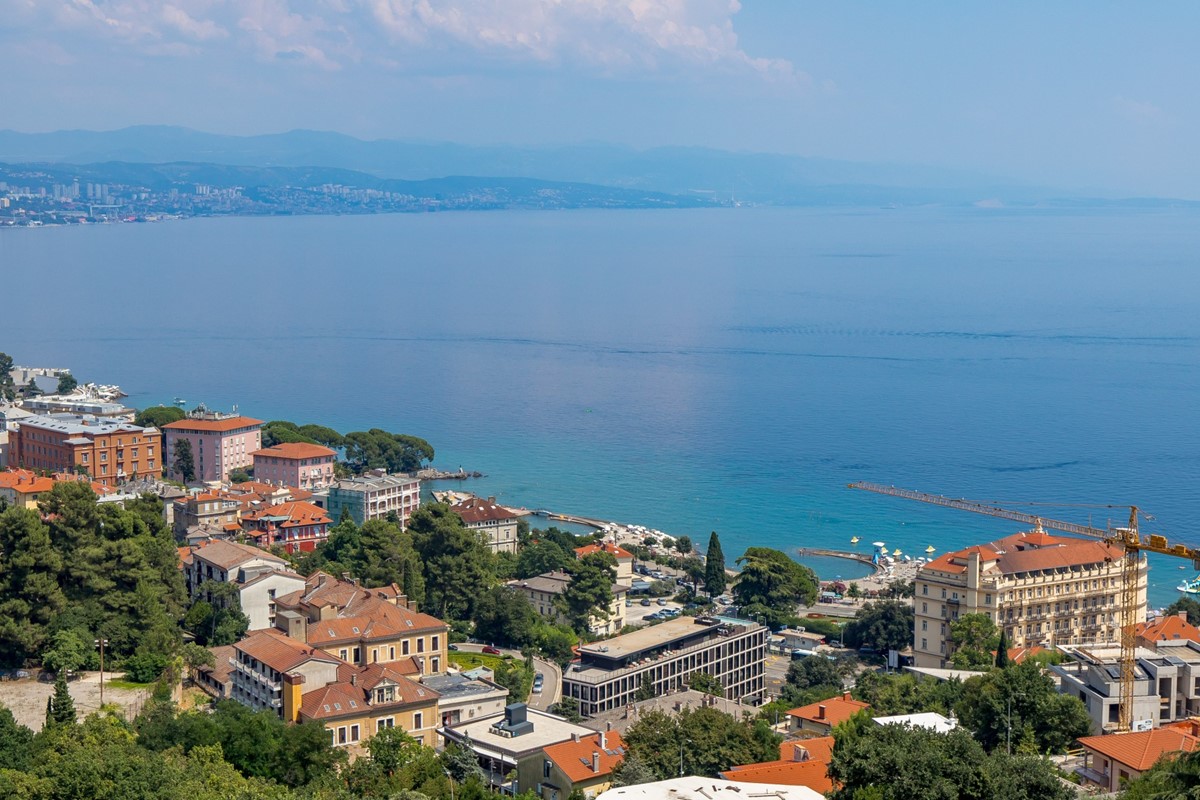 Stan Na prodaju - PRIMORSKO-GORANSKA OPATIJA