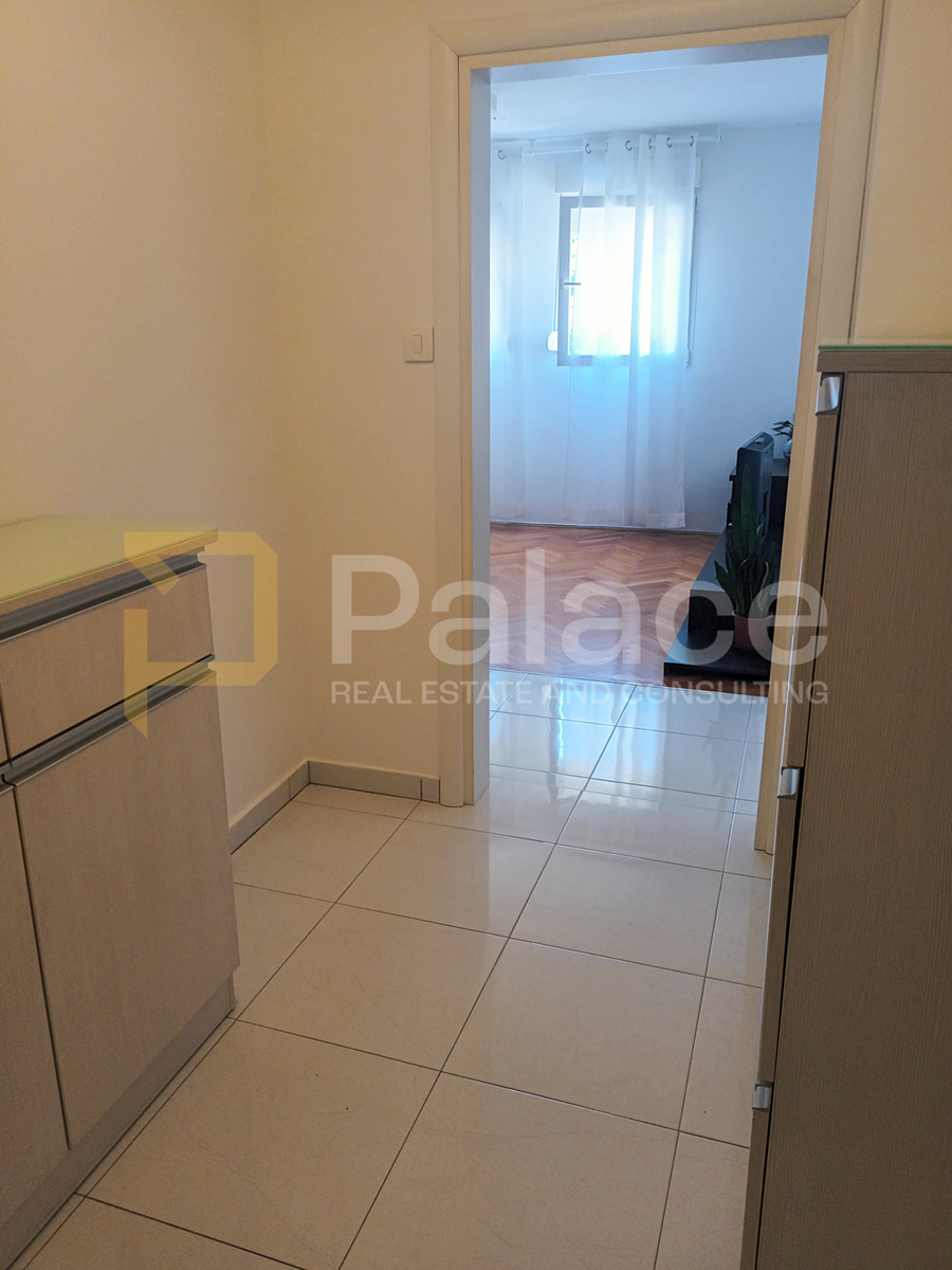 Apartma Za najem - SPLITSKO-DALMATINSKA SPLIT