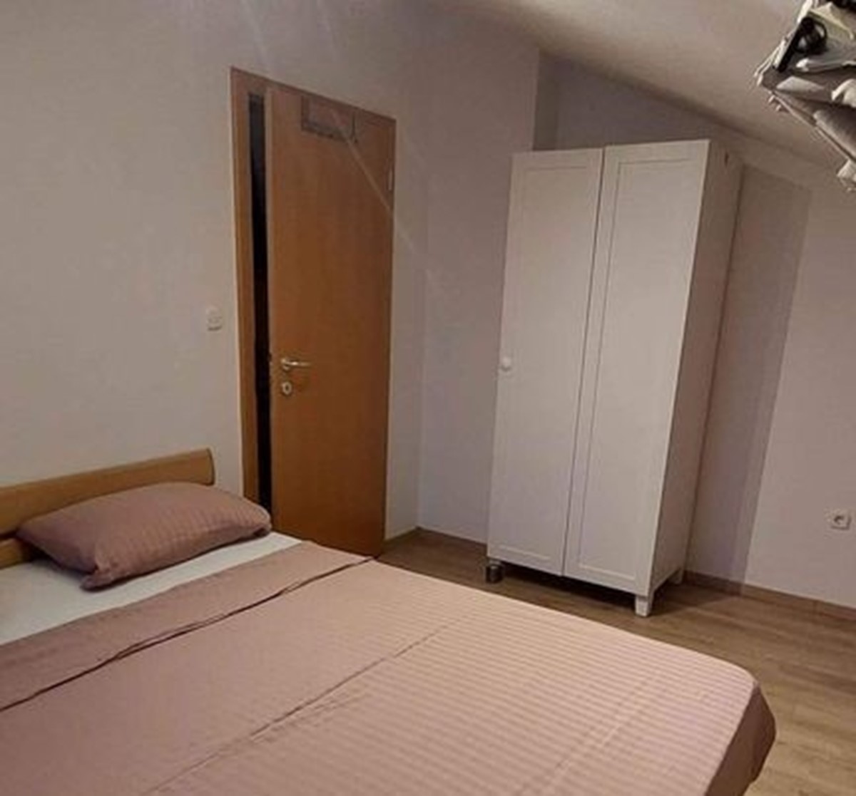 Flat For sale - LIČKO-SENJSKA NOVALJA