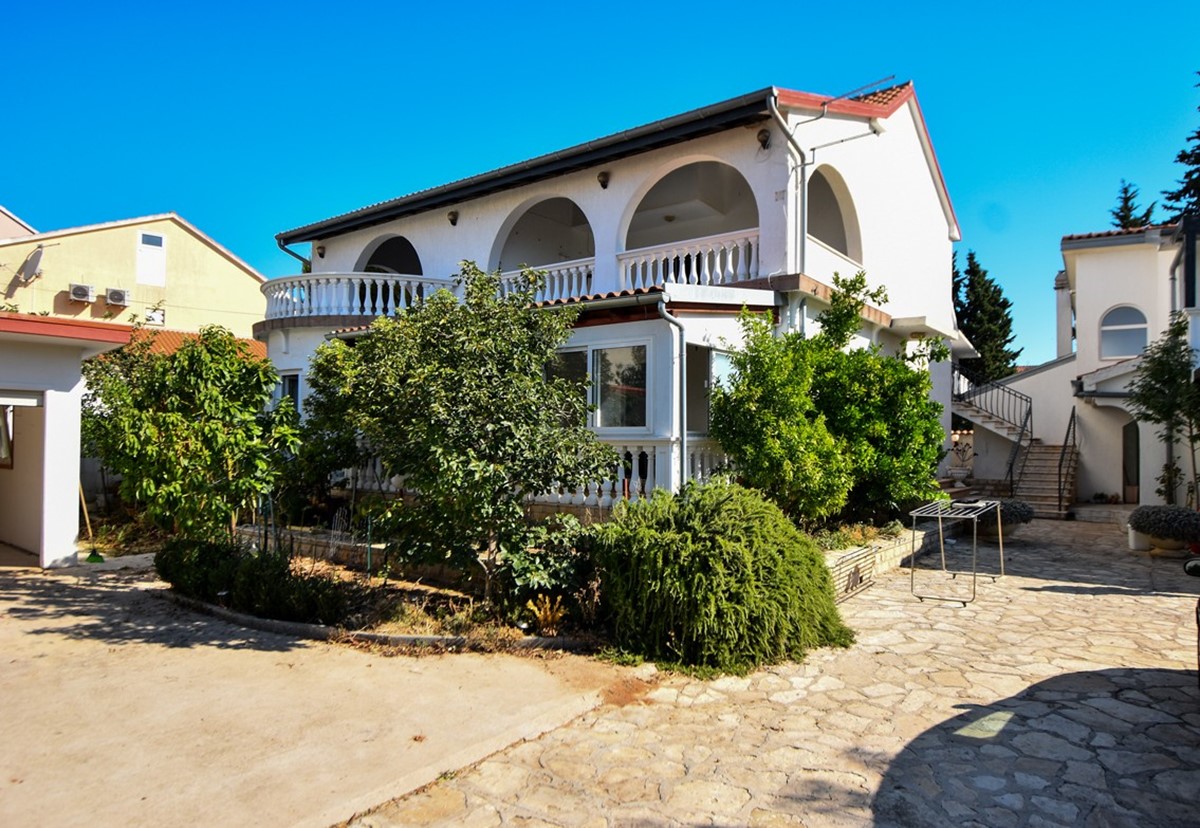 Casa In vendita - ŠIBENSKO-KNINSKA VODICE