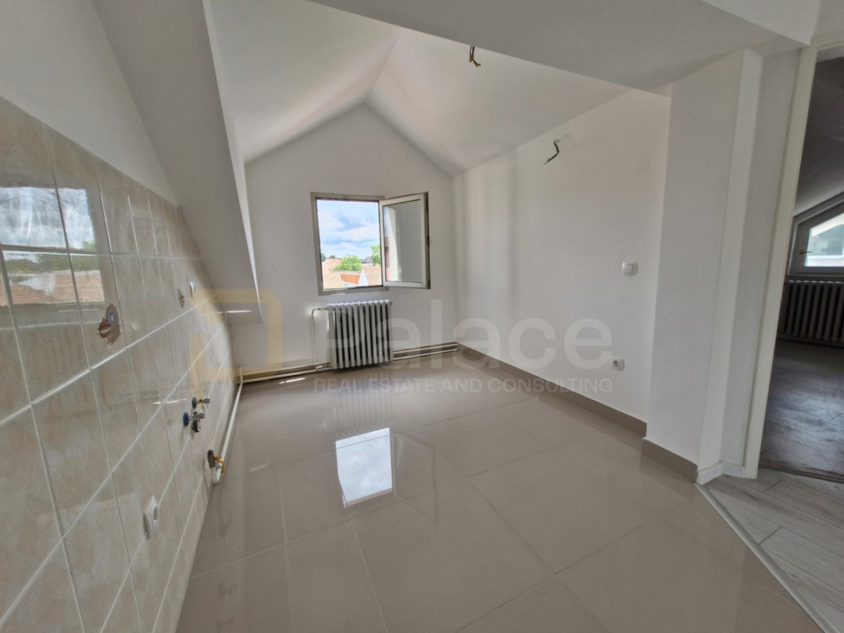 Flat For sale - OSJEČKO-BARANJSKA OSIJEK