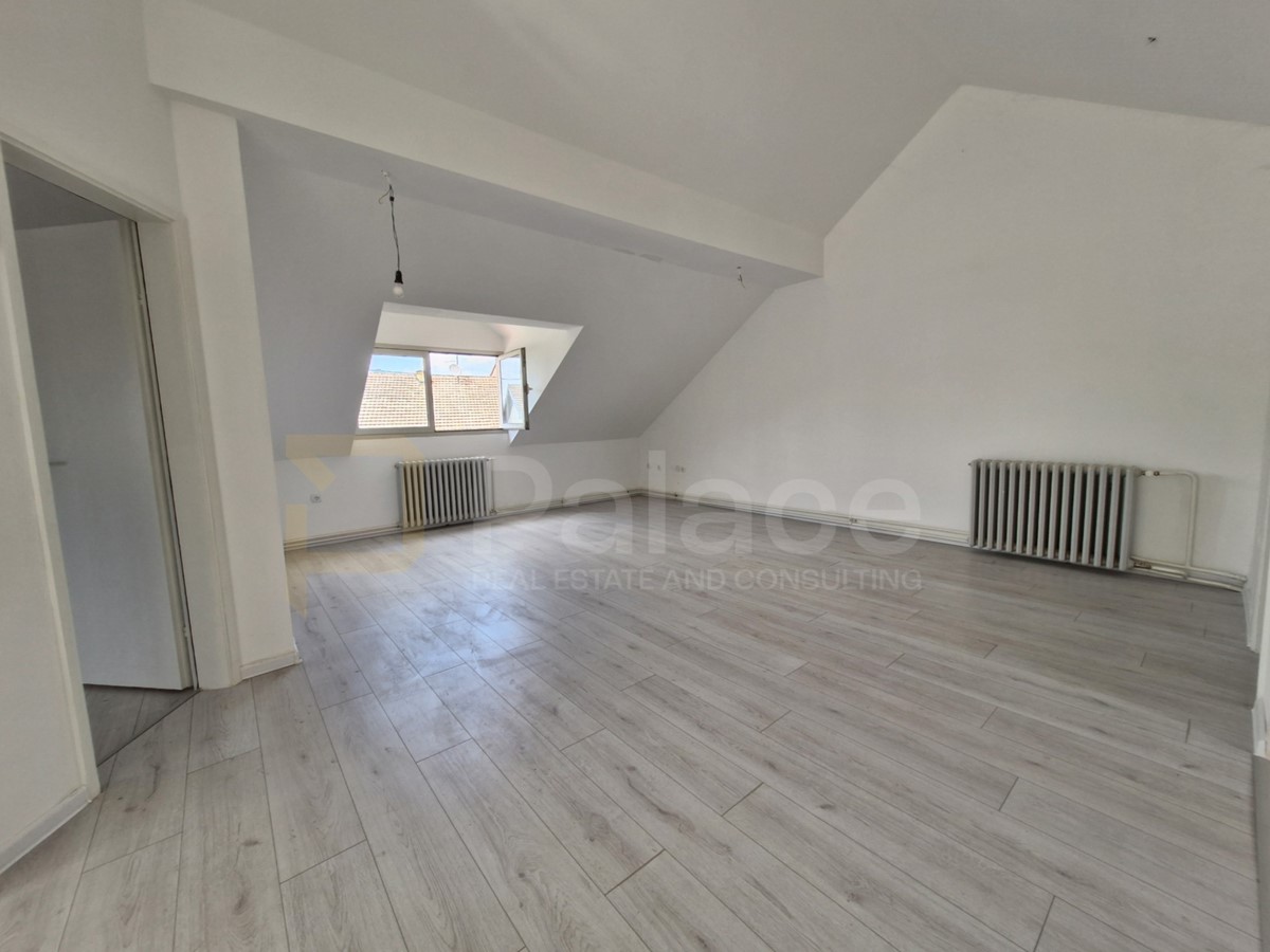 Flat For sale - OSJEČKO-BARANJSKA OSIJEK