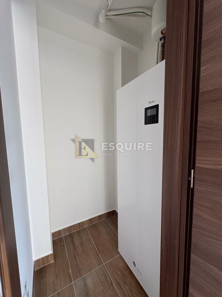 Appartement À vendre - ZADARSKA PRIVLAKA