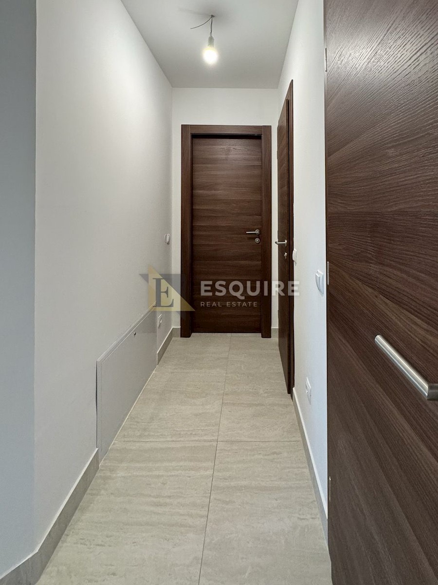 Appartement À vendre - ZADARSKA PRIVLAKA