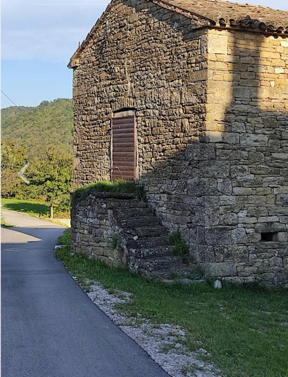 Dom Na predaj - ISTARSKA CEROVLJE