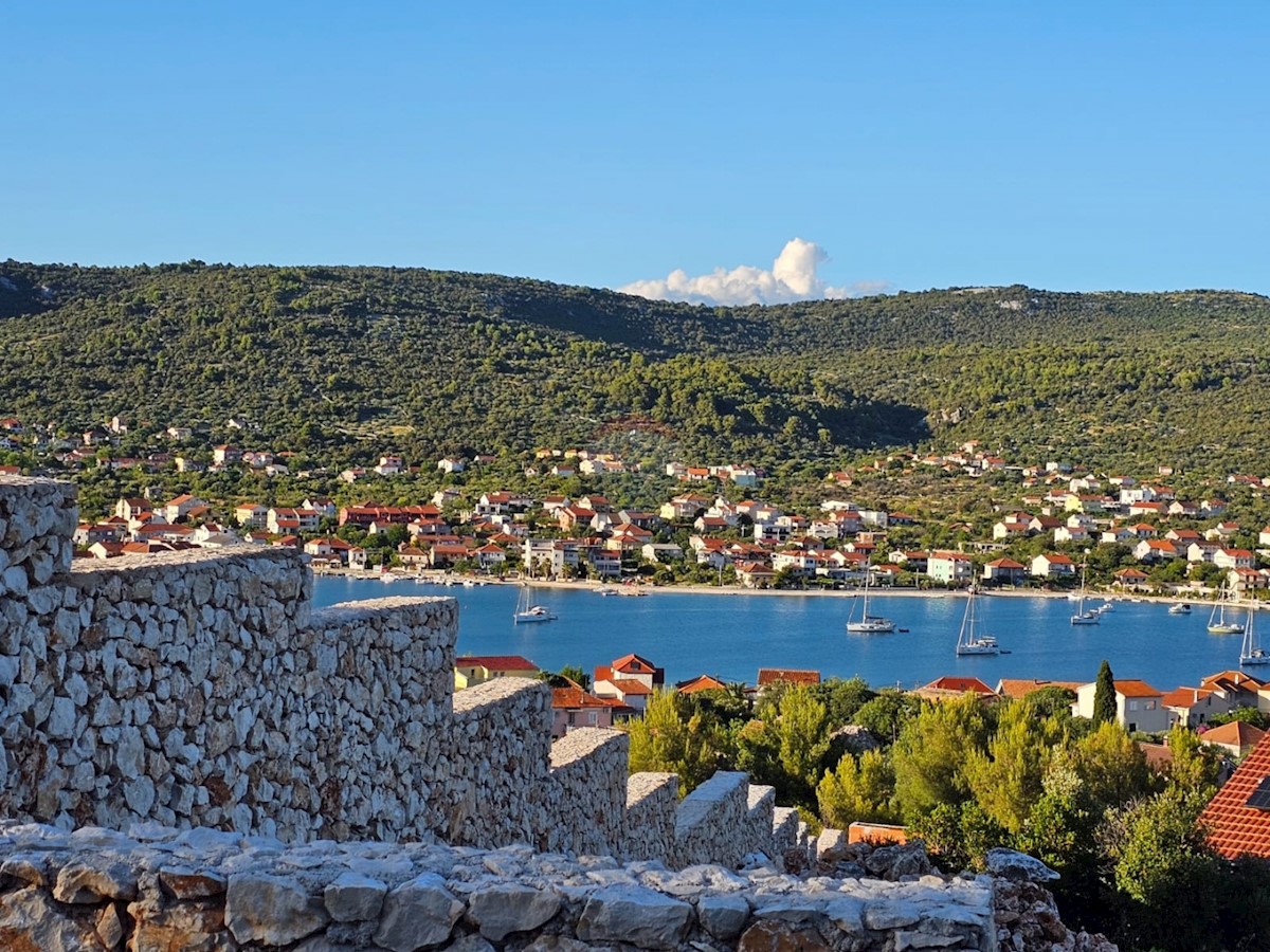 Grundstück Zu verkaufen - SPLITSKO-DALMATINSKA MARINA