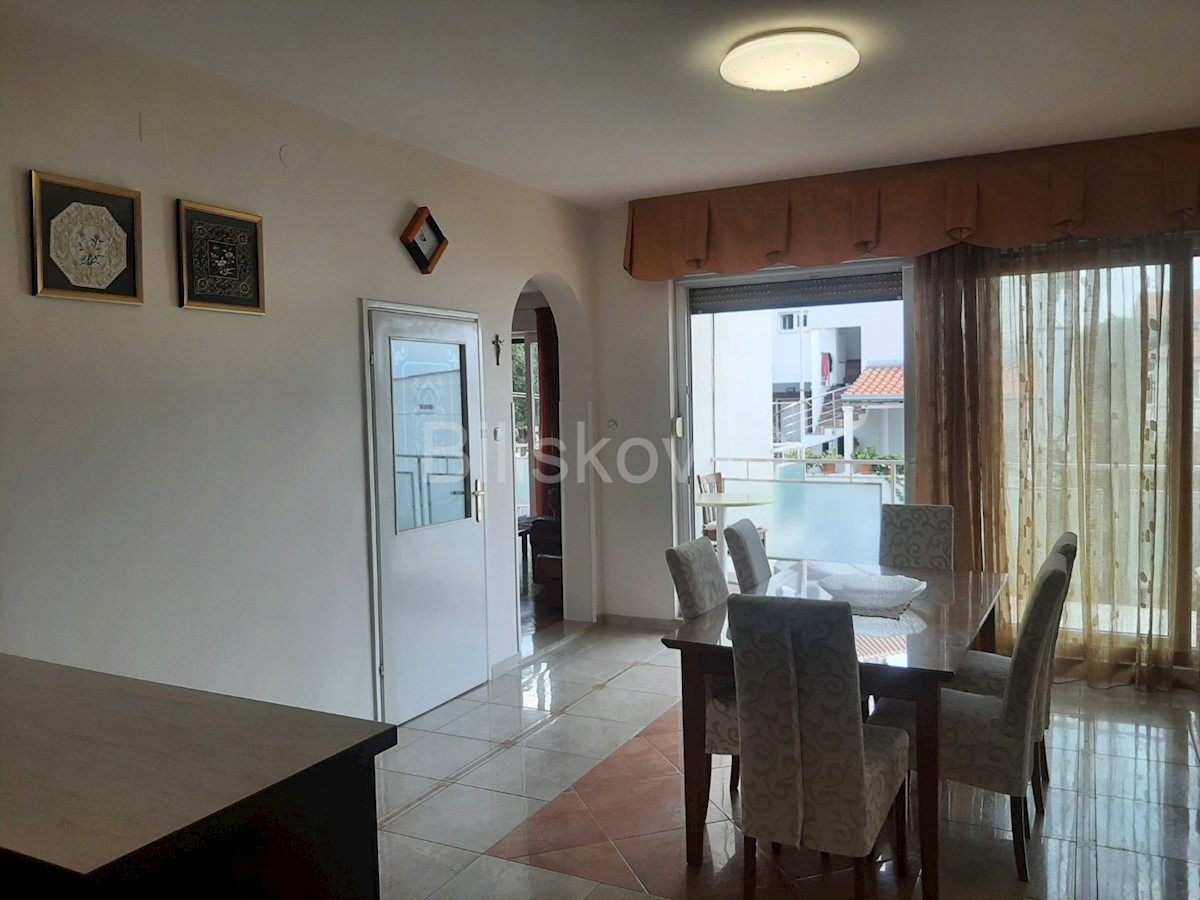 Apartma Za najem - SPLITSKO-DALMATINSKA SPLIT