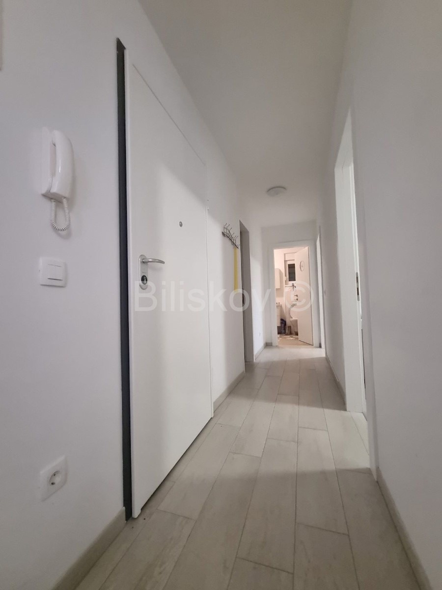 Apartmán Na prodej - SPLITSKO-DALMATINSKA KAŠTELA