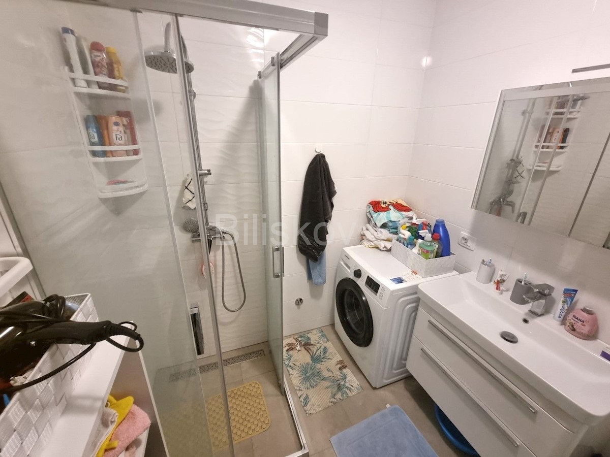 Apartmán Na prodej - SPLITSKO-DALMATINSKA KAŠTELA