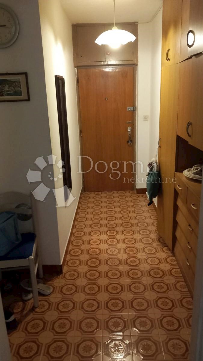 Appartement À vendre - SPLITSKO-DALMATINSKA SPLIT