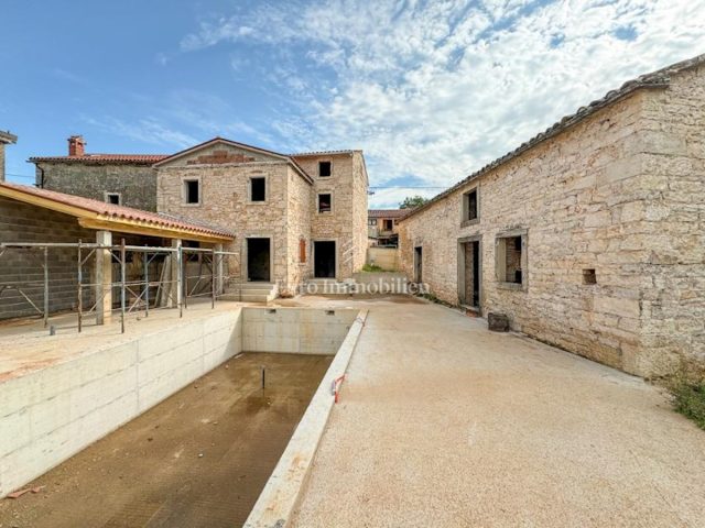 Casa in vendita 180 m² – Žminj