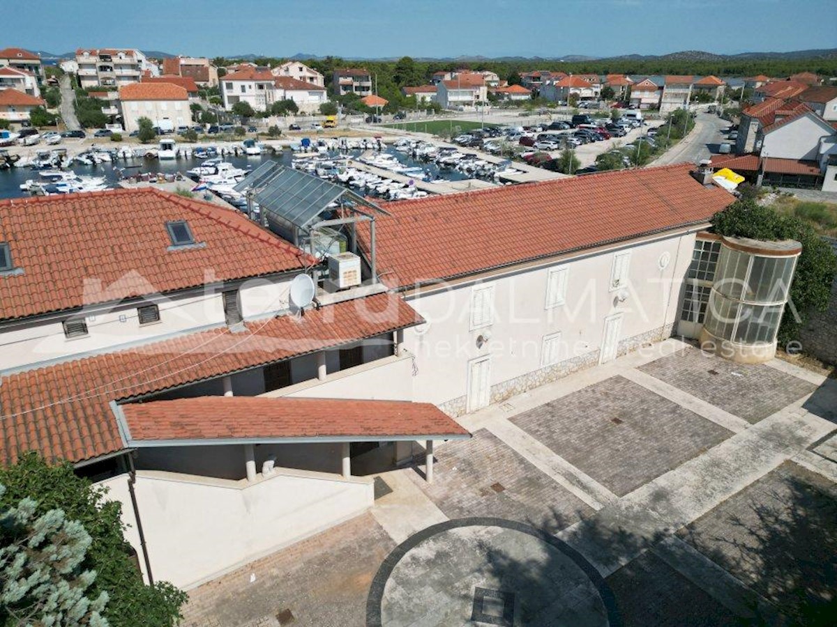 Casa In vendita - ŠIBENSKO-KNINSKA ŠIBENIK