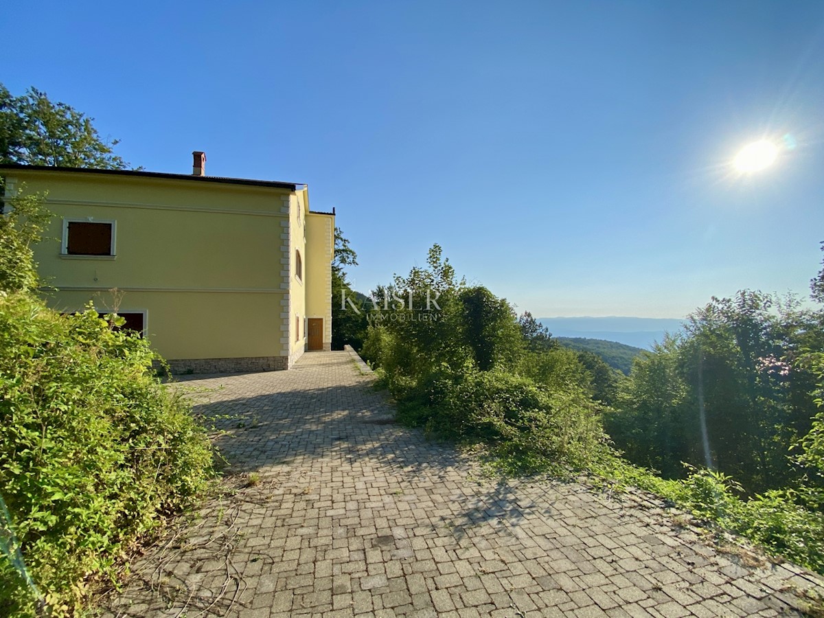 Kuća Na prodaju - PRIMORSKO-GORANSKA OPATIJA