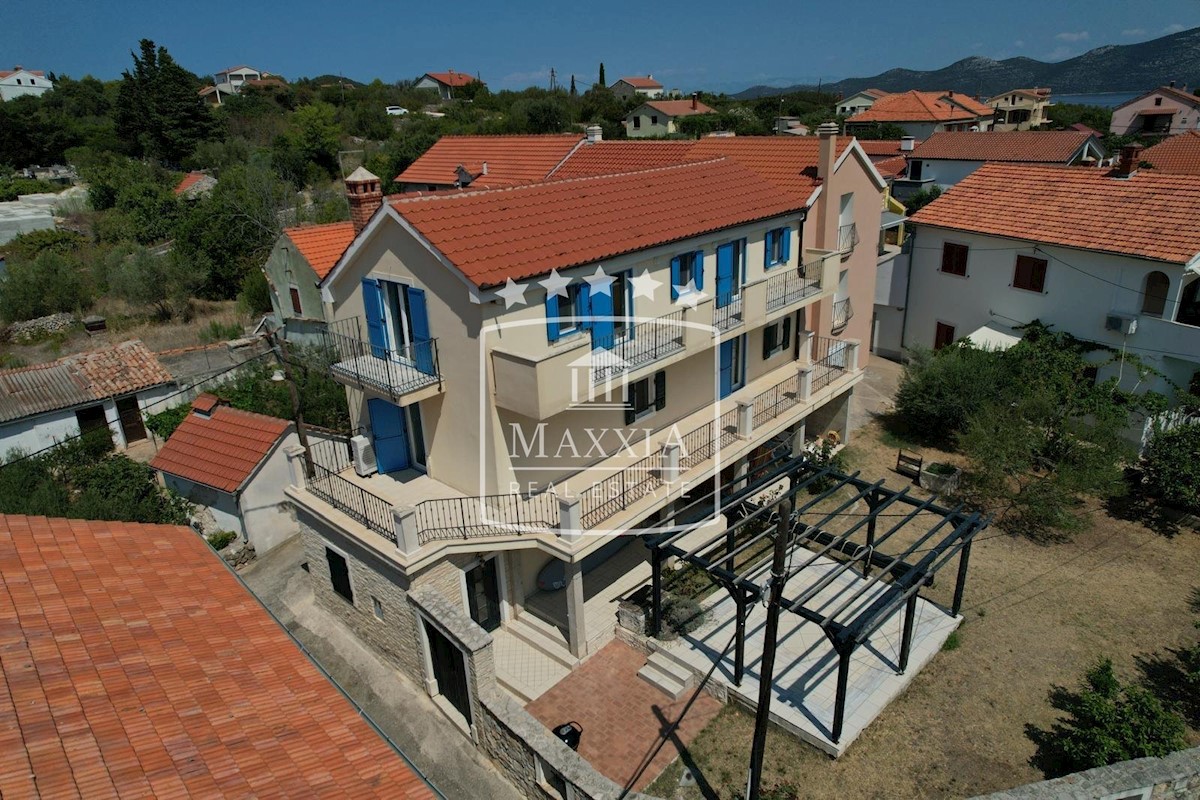 Maison À vendre - ZADARSKA ZADAR