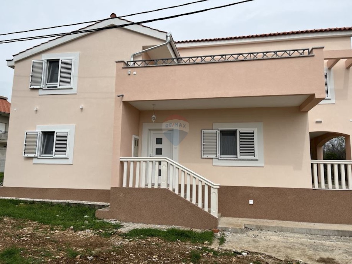 Casa In vendita - ŠIBENSKO-KNINSKA VODICE