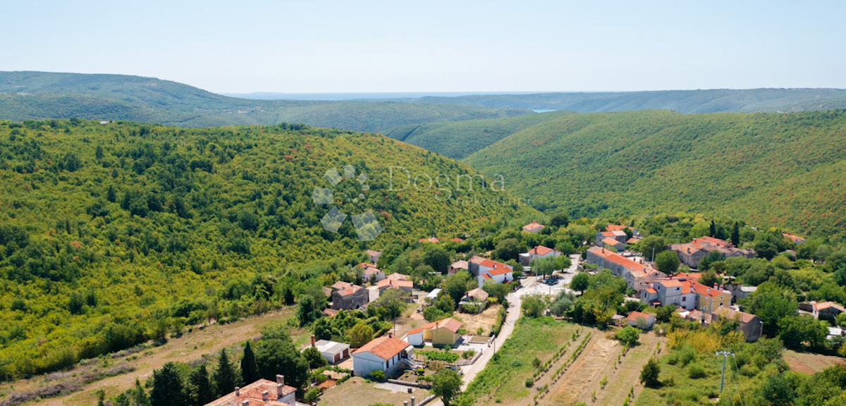 Zemljište Na prodaju - ISTARSKA SVETA NEDELJA