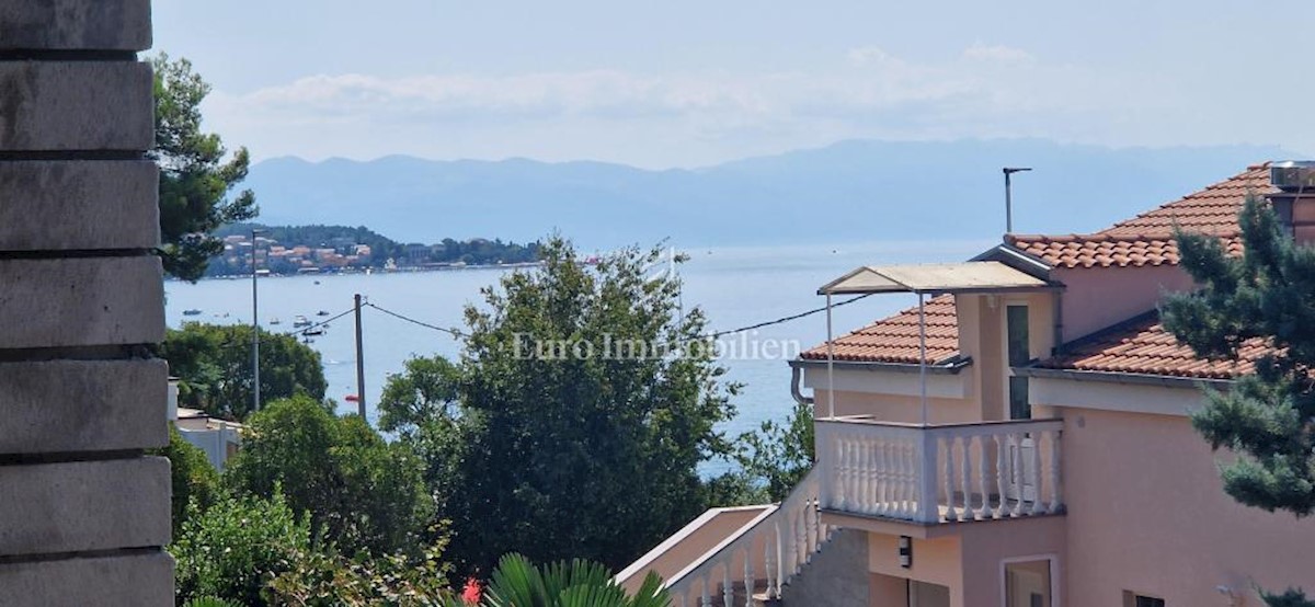Dom Na predaj - PRIMORSKO-GORANSKA CRIKVENICA