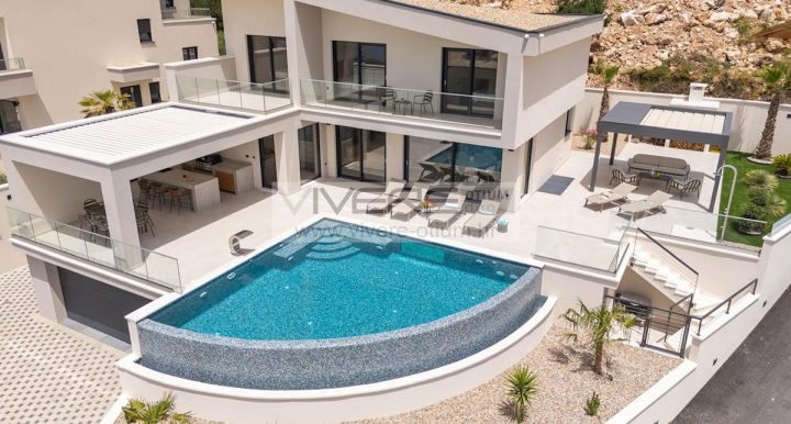 House For sale - Splitsko-dalmatinska Split - foto 2/30