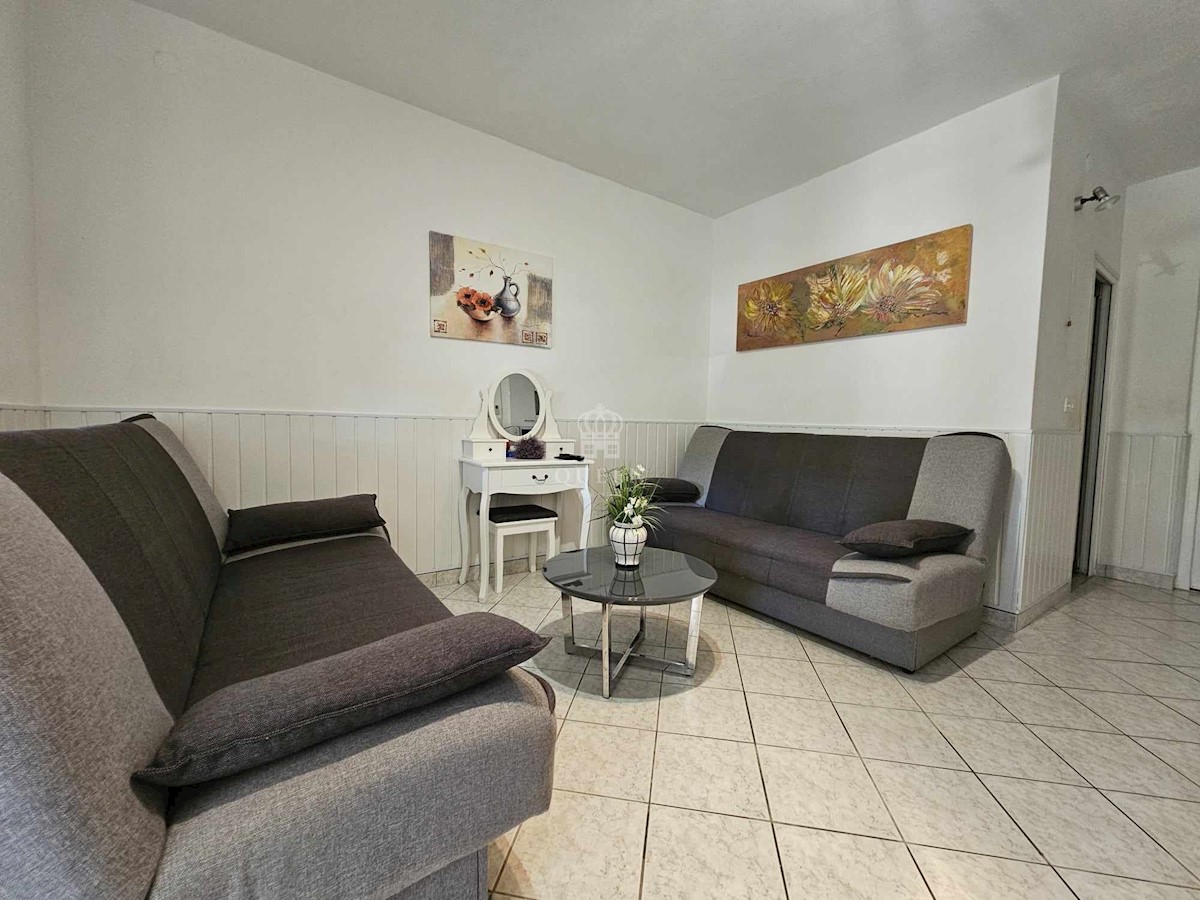 Flat For sale - ZADARSKA VIR