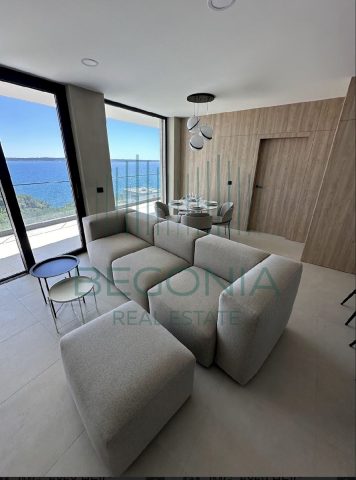 Apartmán na predaj 93 m² – Rtina