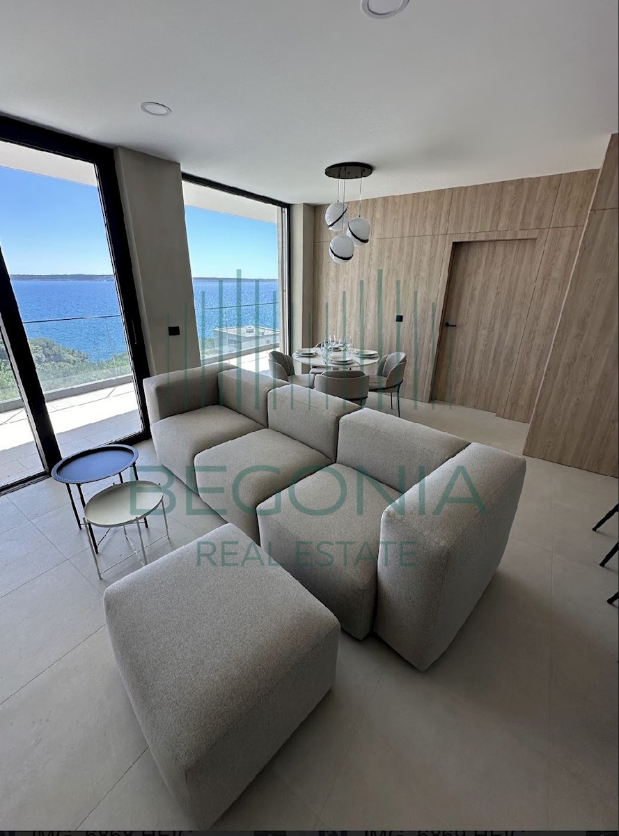 Flat For sale - Zadarska Ražanac - foto 1/9