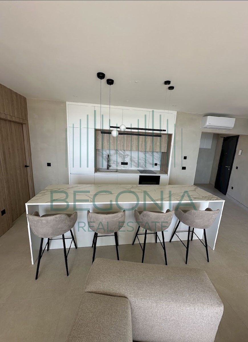 Flat For sale - ZADARSKA RAŽANAC