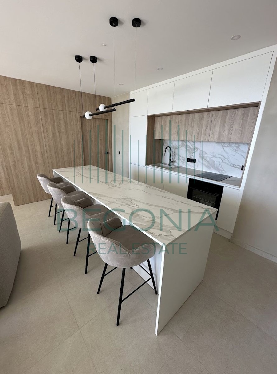 Flat For sale - ZADARSKA RAŽANAC
